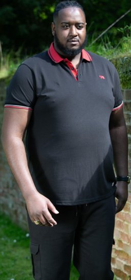 D555 CHESTER Pique Polo With Red Collar With Tipping Detail And Chest Embroidery Black - Polo krekli - Polo krekli - 2XL-8XL