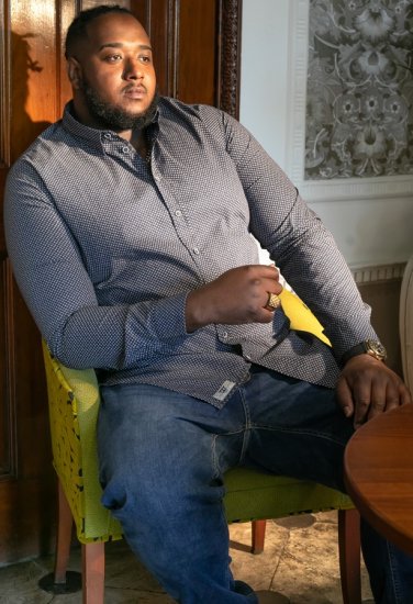 D555 MORGAN Micro AOP Long Sleeve Shirt With Concealed Button Down Collar Navy - Krekli - Krekli - 2XL-8XL
