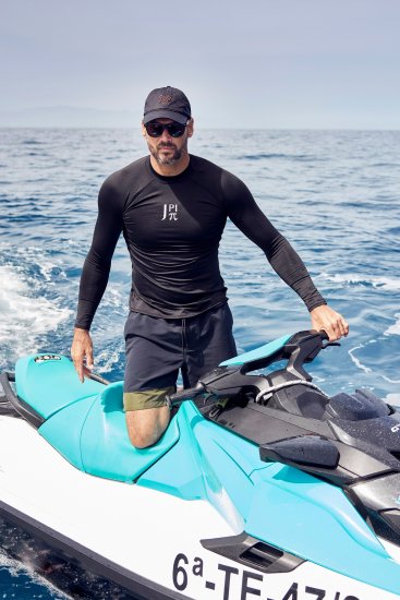 JP1880 Jay-Pi QuickDry Swim Shirt Black - Sporta apģērbs & outdoor - Liela izmēra sporta apģērbi vīriešiem