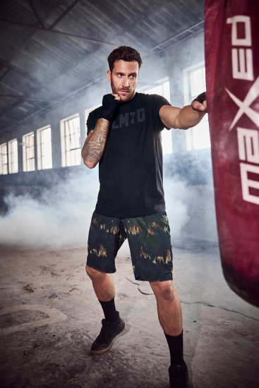 JP1880 Jay-Pi Bermuda QuickDry Mesh Fitness Shorts Khaki - Sporta apģērbs & outdoor - Liela izmēra sporta apģērbi vīriešiem