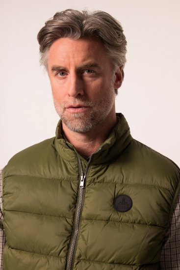 Boston Park 460 Veste stepēta ar stāvapkakli Olīvzaļš - Jakas & Lietus apģērbs - Jakas - 2XL-12XL