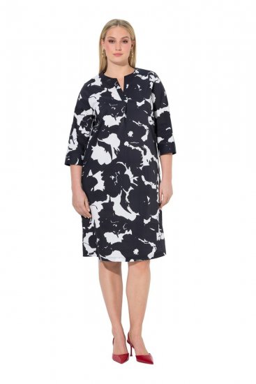 Ulla Popken 848061 Ziedaina midi kleita ar 3/4 piedurknēm Melns - Midi kleitas - Midi kleitas lielajos izmēros