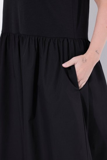 Ulla Popken 848305 Midi kleita bez piedurknēm ar V veida izgriezumu Melns - Midi kleitas - Midi kleitas lielajos izmēros