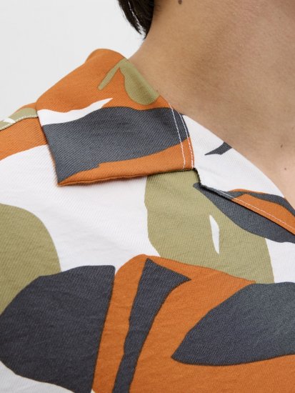 Jack & Jones Vira Marshall AOP Short Sleeve Shirt Cloud Dancer - Krekli - Krekli - 2XL-8XL