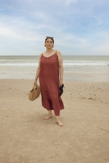 Kaffe Curve Emilia Dress Henna Brown - Maxi kleitas - 