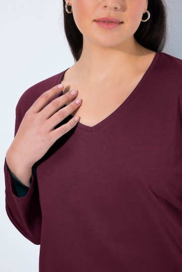 Ulla Popken Back To Basics V-Neck Relaxed Fit Cotton Tee Dark Berry - T-krekli - Sieviešu T-krekli