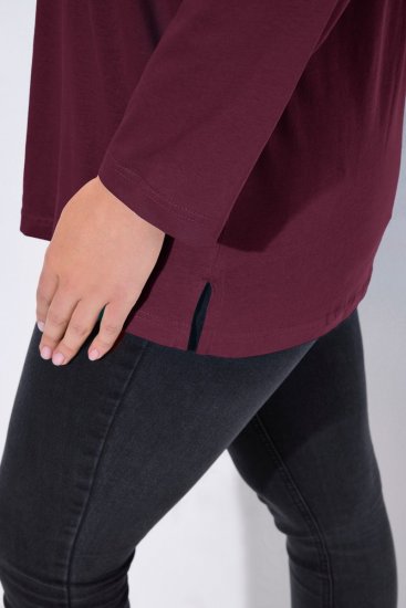 Ulla Popken Back To Basics V-Neck Relaxed Fit Cotton Tee Dark Berry - T-krekli - Sieviešu T-krekli