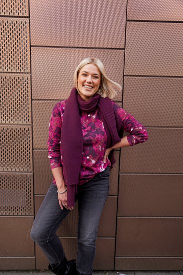 Ulla Popken Abstract Print Long Sleeve Tee Dark Ruby - Apdrukāti T-krekli sievietēm - 