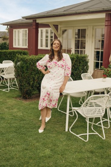 Kaffe Curve Rosa Midi Dress White Rose Border Flower - Kleitas - 