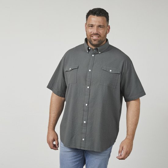 North Latitude 61306 Īsroku Virskrekls Tumši Zaļa - Krekli - Krekli - 2XL-8XL