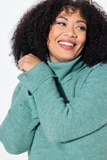Ulla Popken Asymmetric Zipper Turtleneck Sweater Green - Džemperi un džemperi ar kapuci - Mīksti džemperi un jakas