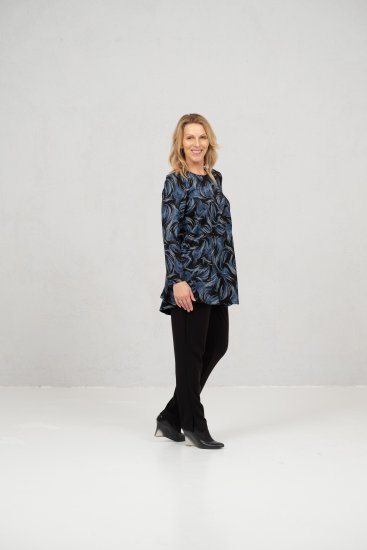 Scandinavian Caramel Swirls Tunic Blue - Apdrukāti T-krekli sievietēm - 