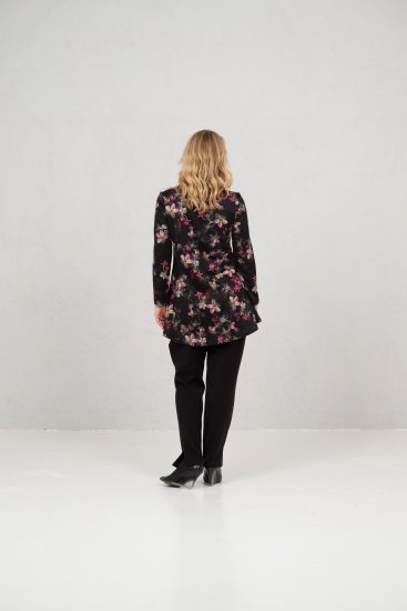 Scandinavian Caramel Flowers Tunic Red and Pink - Apdrukāti T-krekli sievietēm - 
